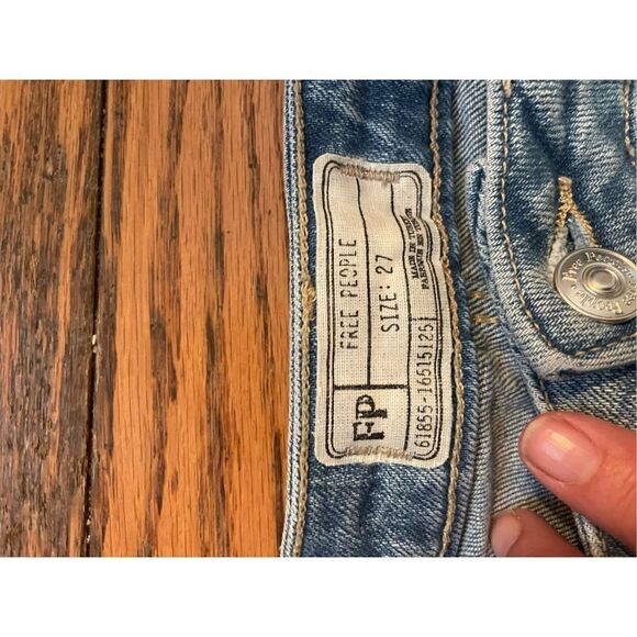 Free People Jeans (SZ 27) - Picture 2 of 3